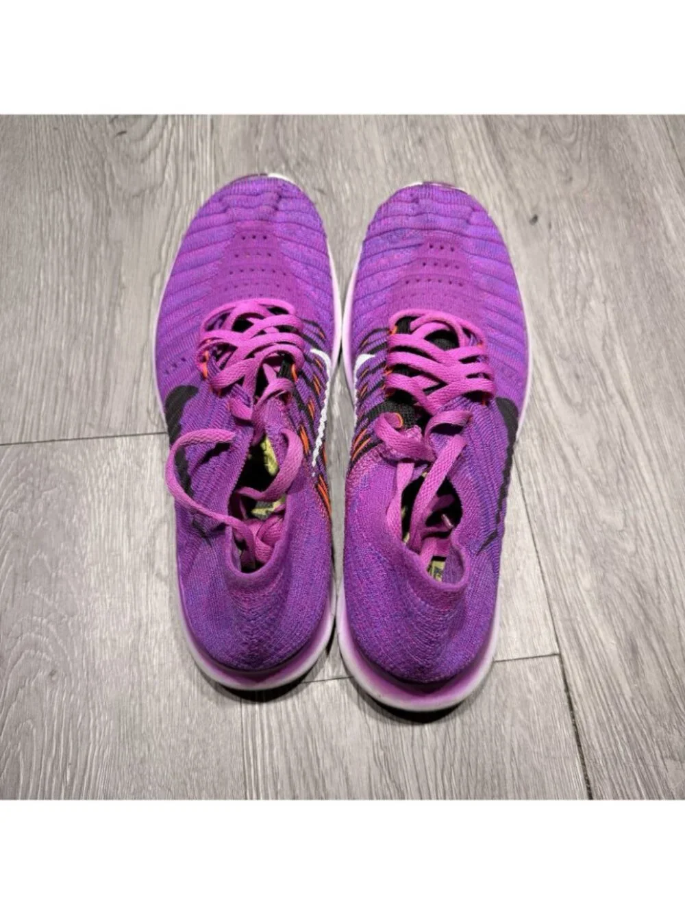 Nike Free RN Flyknit Women's Size 8 Running Shoes Hyper Violet Shoes 831070-501